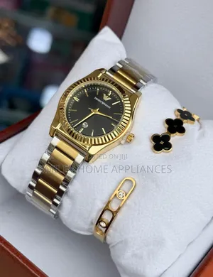 Empori Armani Women's Classy Analog Wrist Time Piece With Bracelet