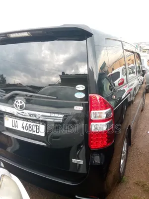Toyota Wish 2011 Black