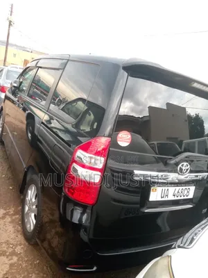 Toyota Wish 2011 Black