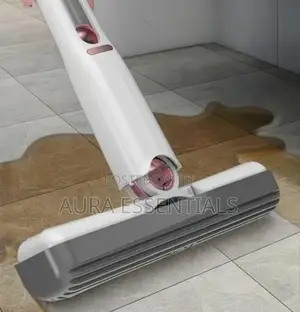 Unique Portable Self-squeeze Mini Mop