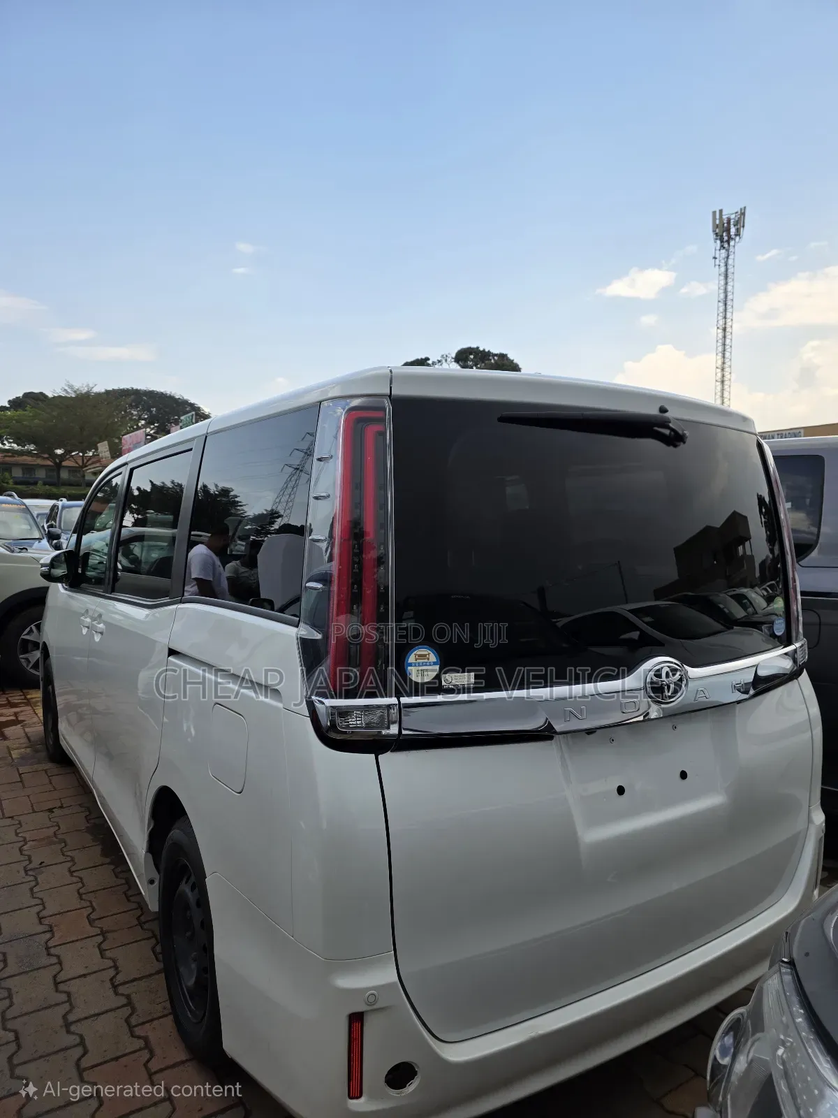 Toyota Noah 2017 Pearl