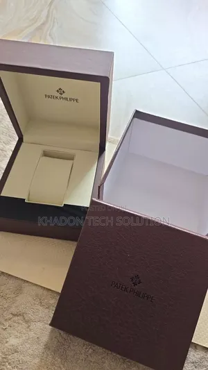 Rolex Watch Storage Boxes Are Available in All Colors and Sizes