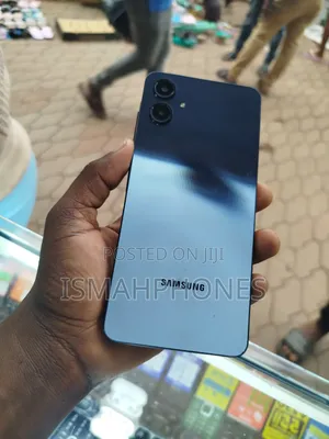 Samsung Galaxy A06 128 GB Black