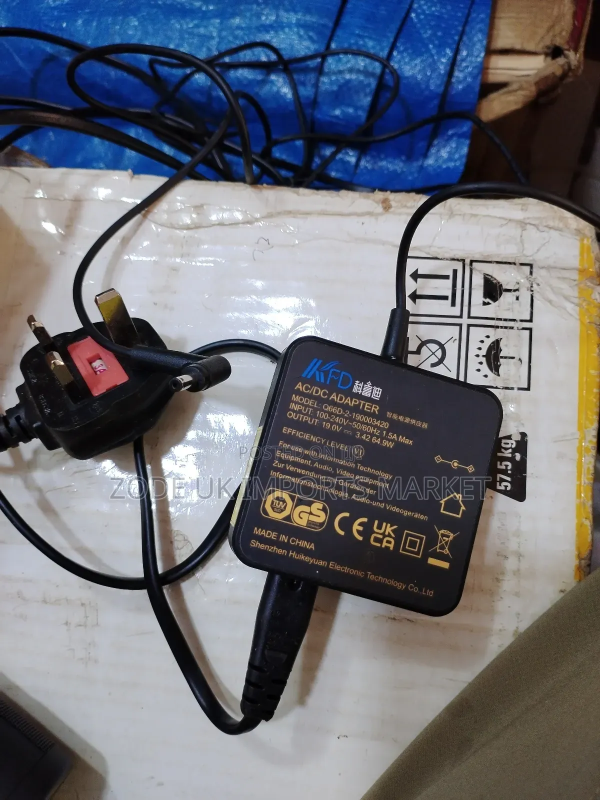 65w Ac/Dc Adapter