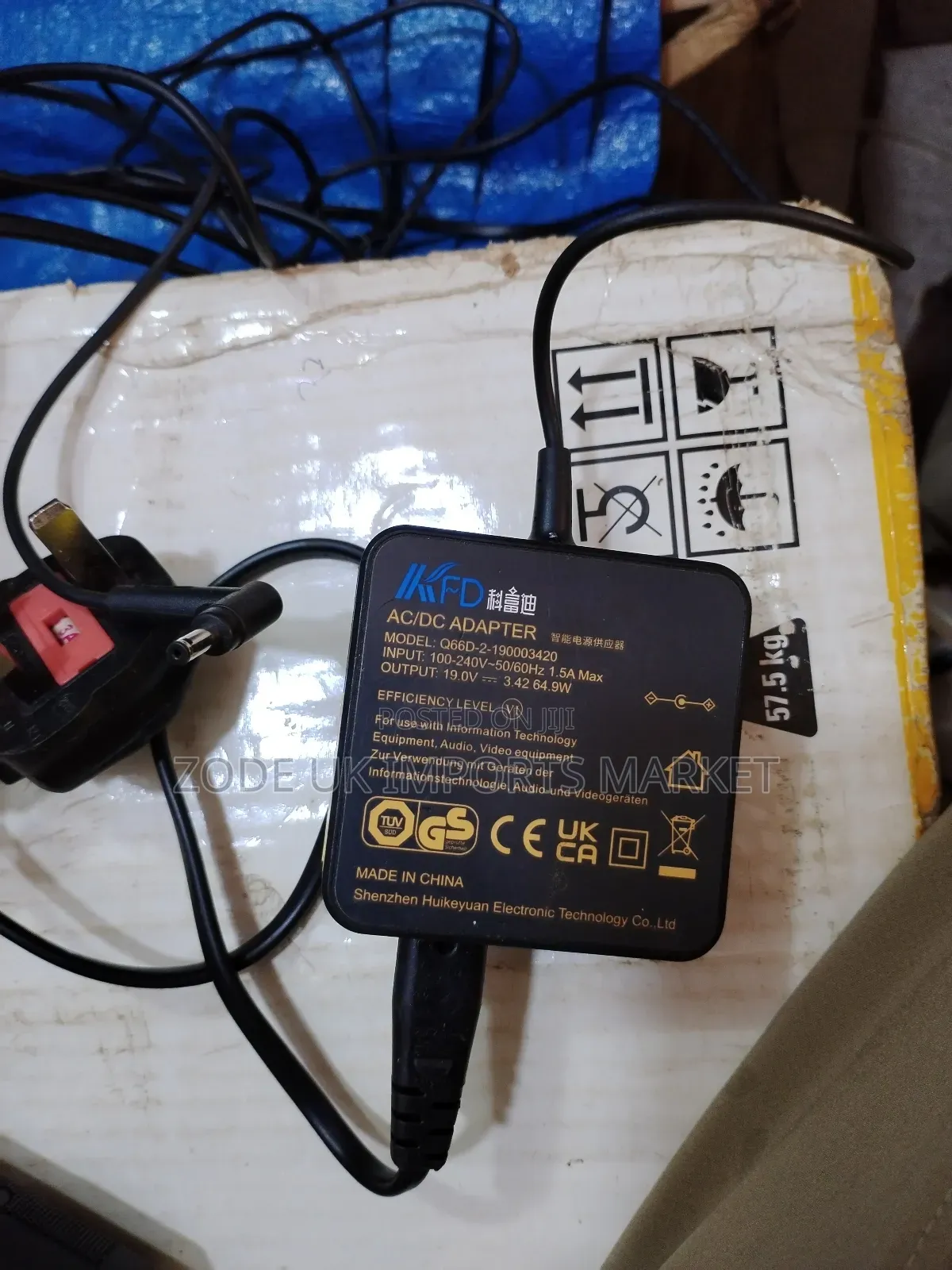 65w Ac/Dc Adapter