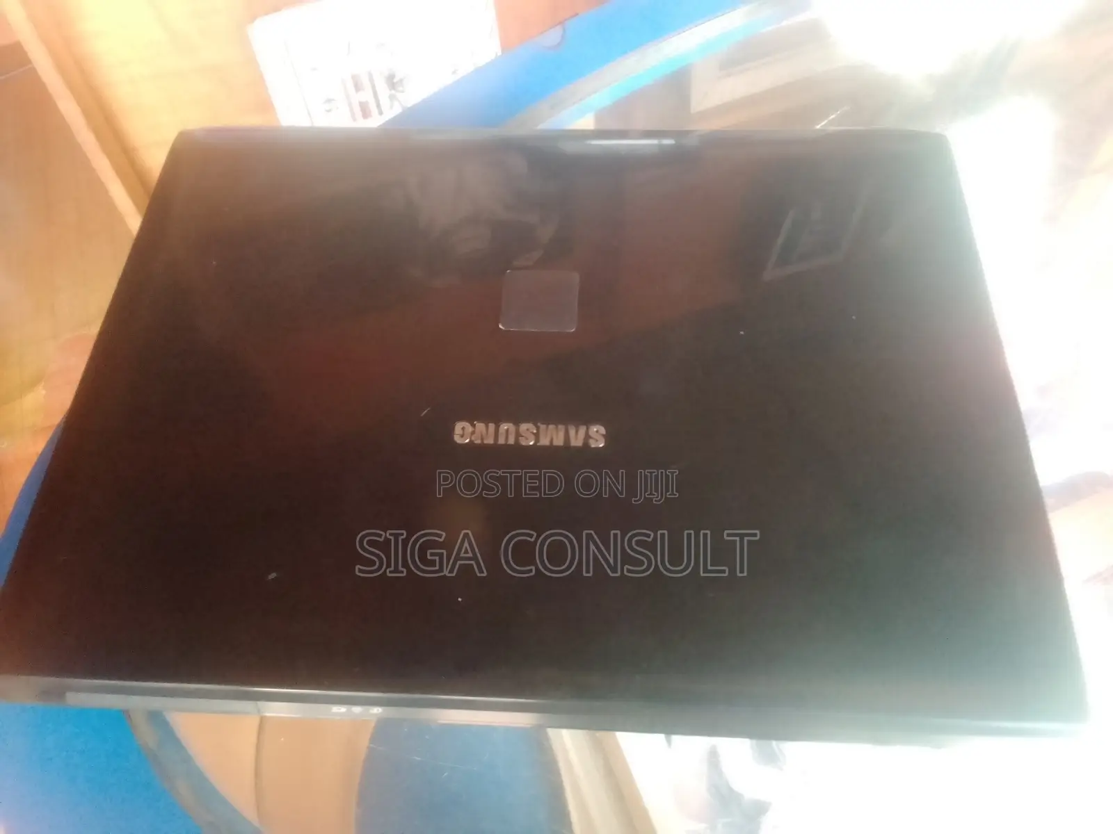Laptop Samsung R700 4GB Intel Core 2 Duo HDD+SSD 128GB