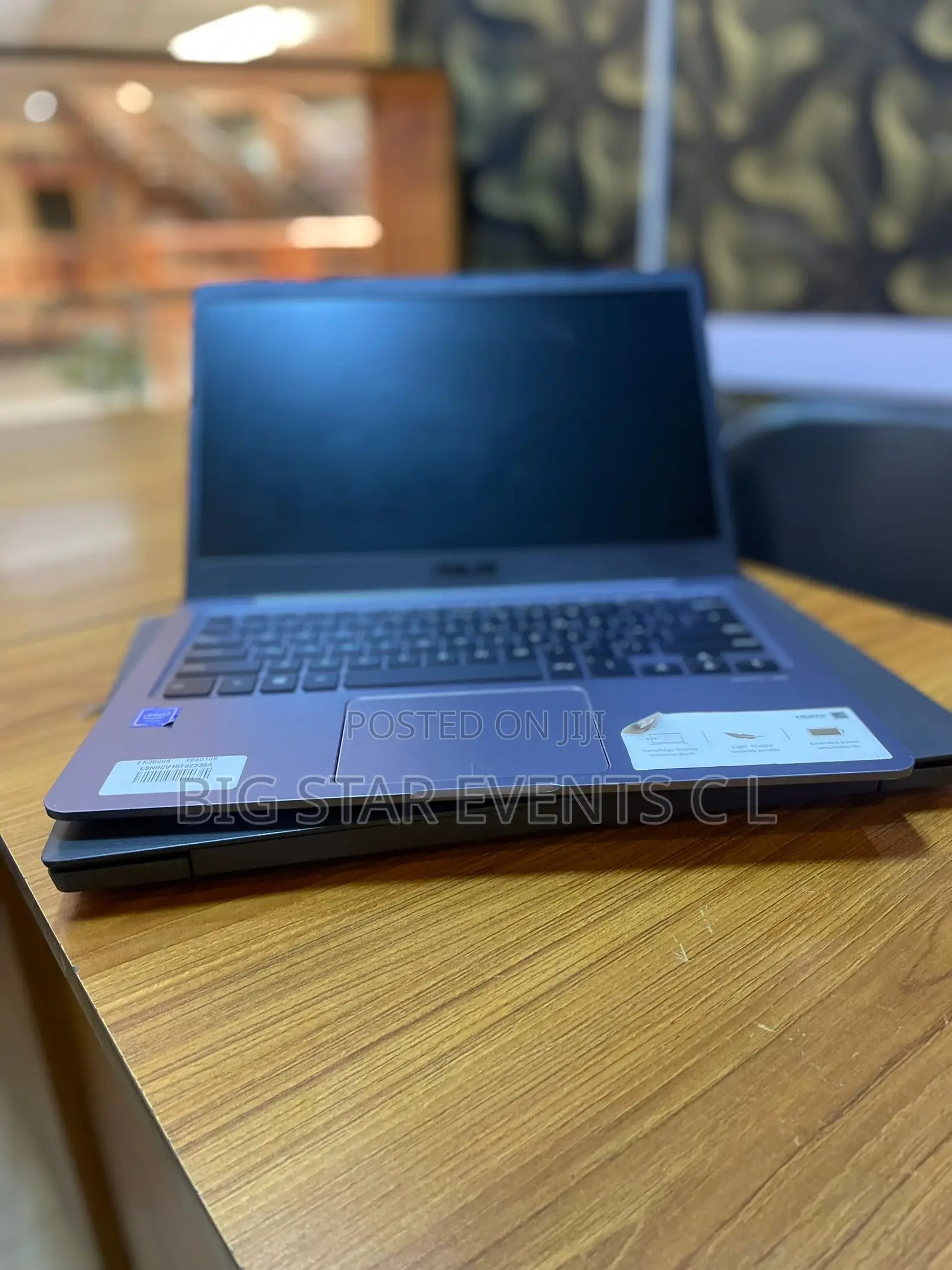 Laptop Asus 4GB Intel Celeron SSD 60GB