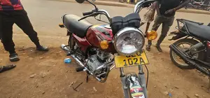 Bajaj Boxer 2018 Red