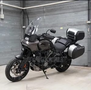 New Harley-Davidson Touring 2025 Blue