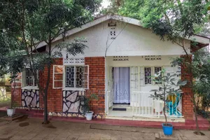 Furnished 2bdrm Bungalow in Kololo Property, Central Division for rent
