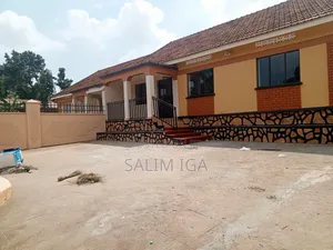 3bdrm Bungalow in Kololo Property, Central Division for rent