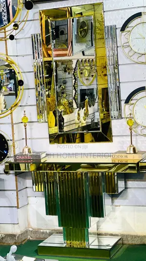 Fancy Hong Kong Imported Table Make Ups and Mirrors