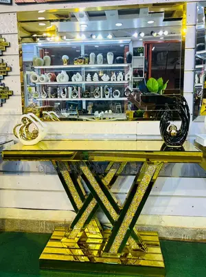 Fancy Hong Kong Imported Table Make Ups and Mirrors