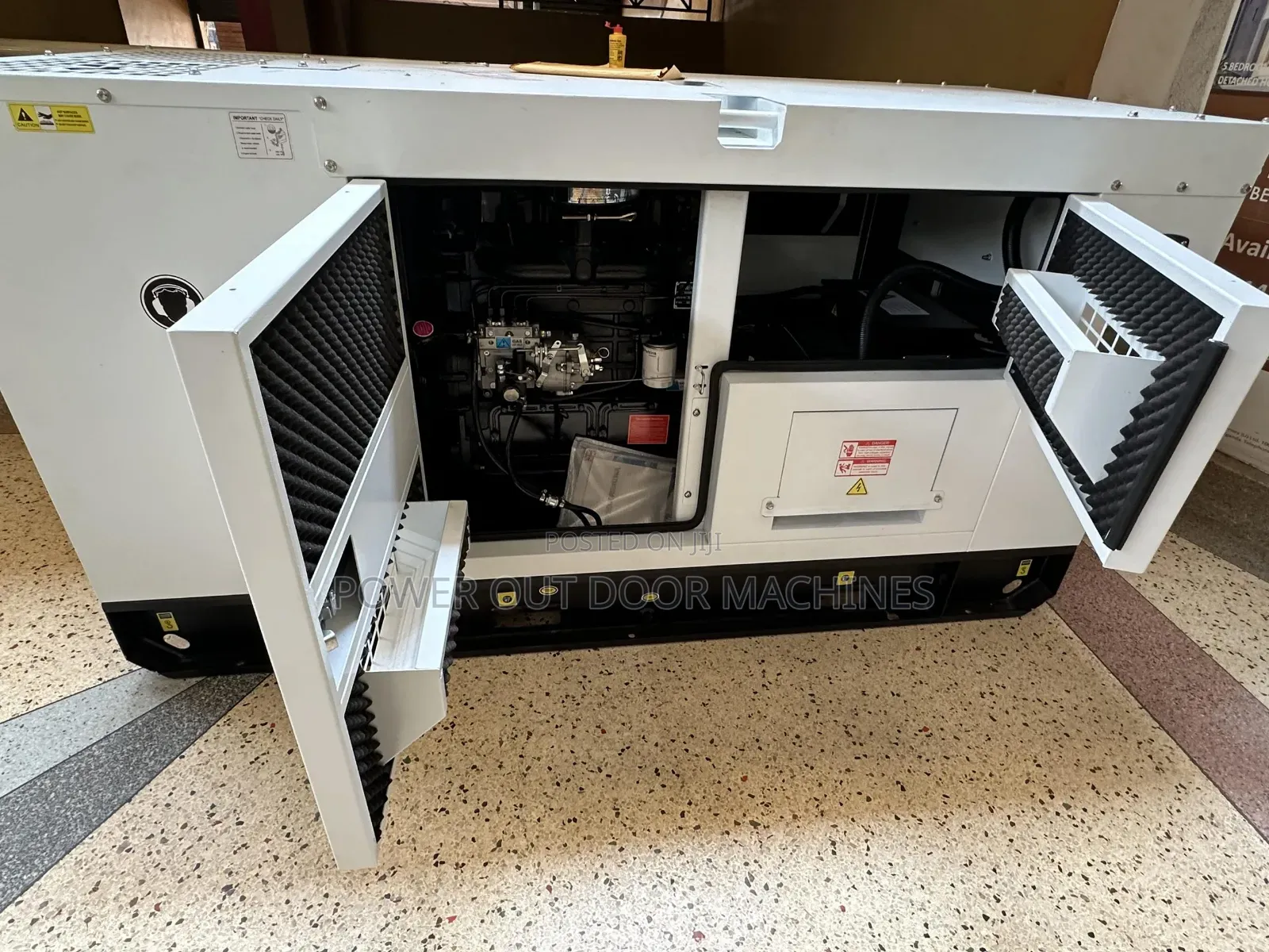 20 Kva Perkins Silent Automatic Diesel Generator