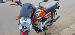 Bajaj Boxer 125 2025 Red