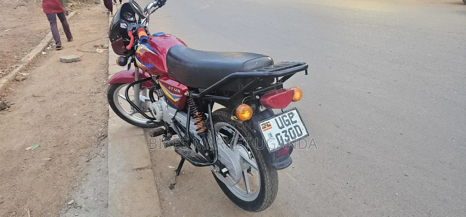 Bajaj Boxer 125 2025 Red