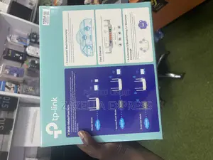 Tp-Link Rounter/Acess Point or Wi-Fi Extender