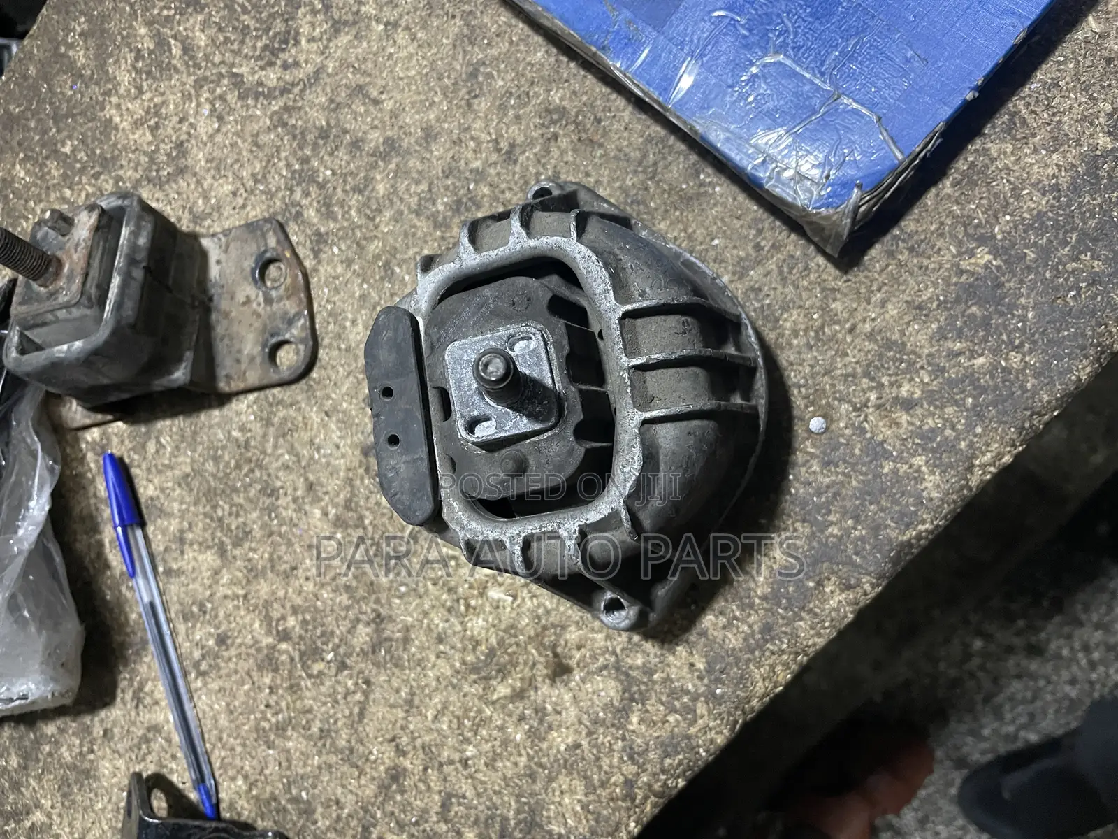 BMW Engine Mount