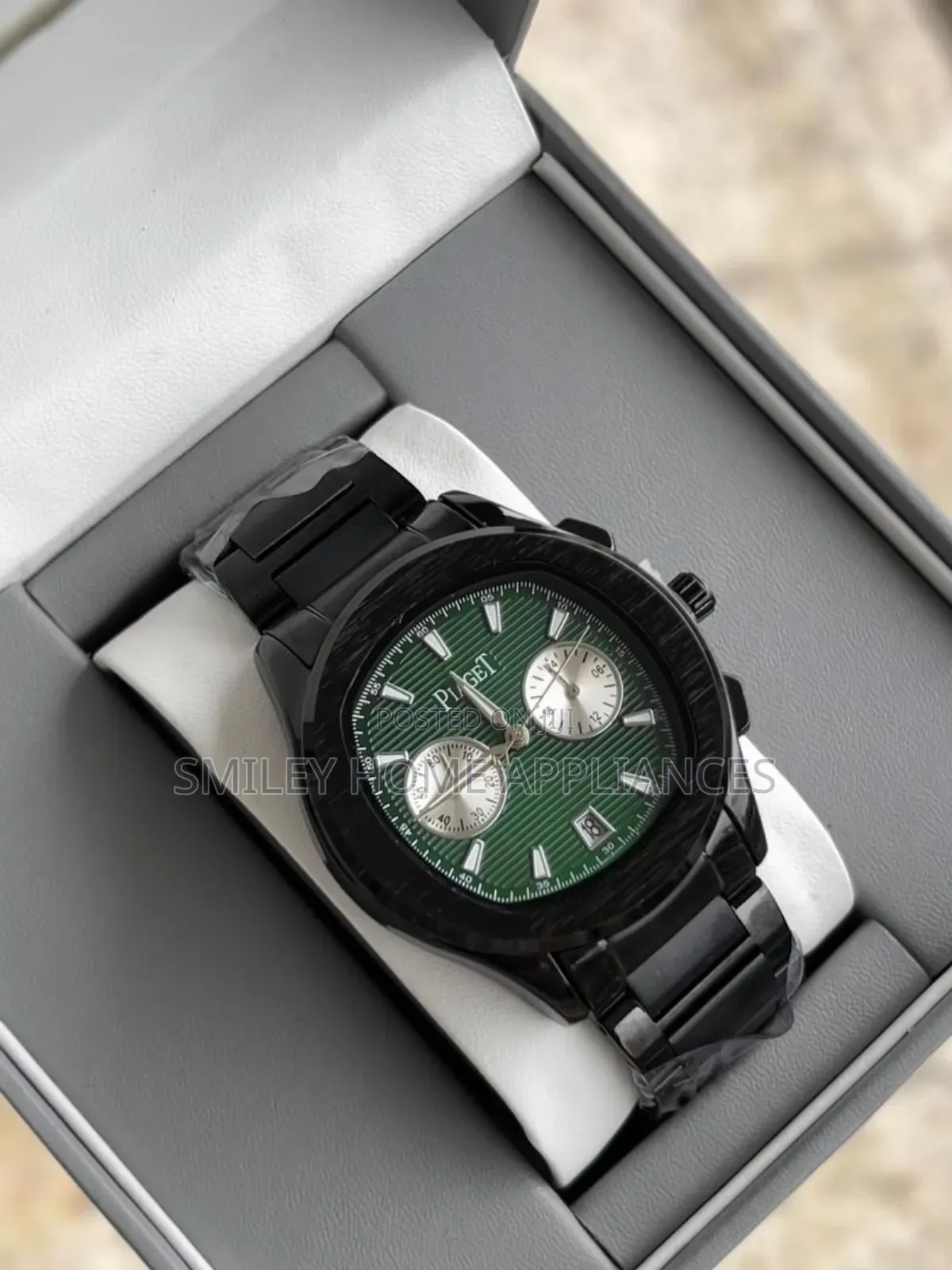 Piaget Men's Analog Wrist Time Piece With Metallic Straps