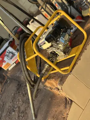 Vibrator Machine Honda With Poker