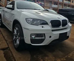 BMW X6 xDrive35i 4x4 Coupe (3.0L 6cyl 8A) 2012 White