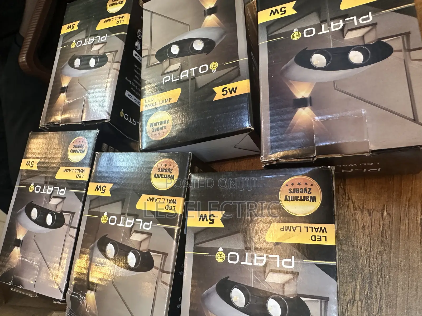 2eye Up and Down Wall Light