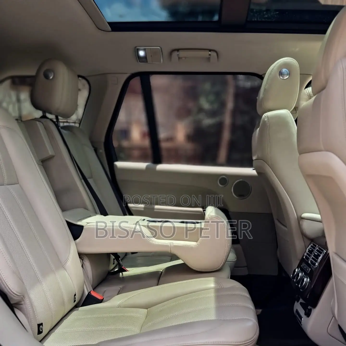 Land Rover Range Rover Vogue 2016 Brown