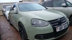 Volkswagen Golf GTI 2012 Green