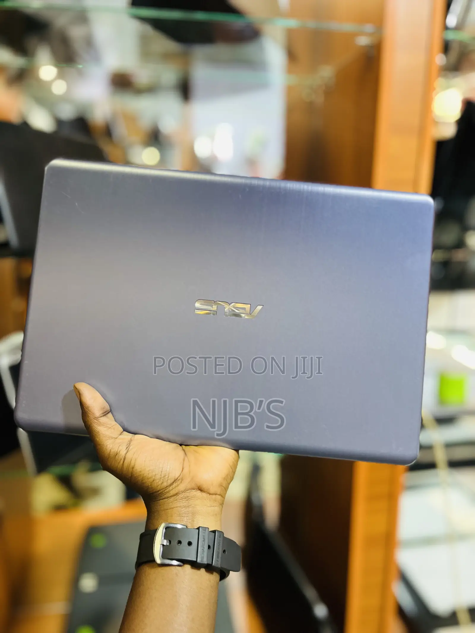 Laptop Asus VivoBook E403NA 4GB Intel Celeron eMMC 128GB