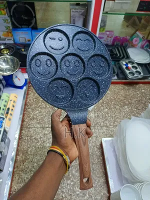 Smiling Face Non-Stick Pancake Pan