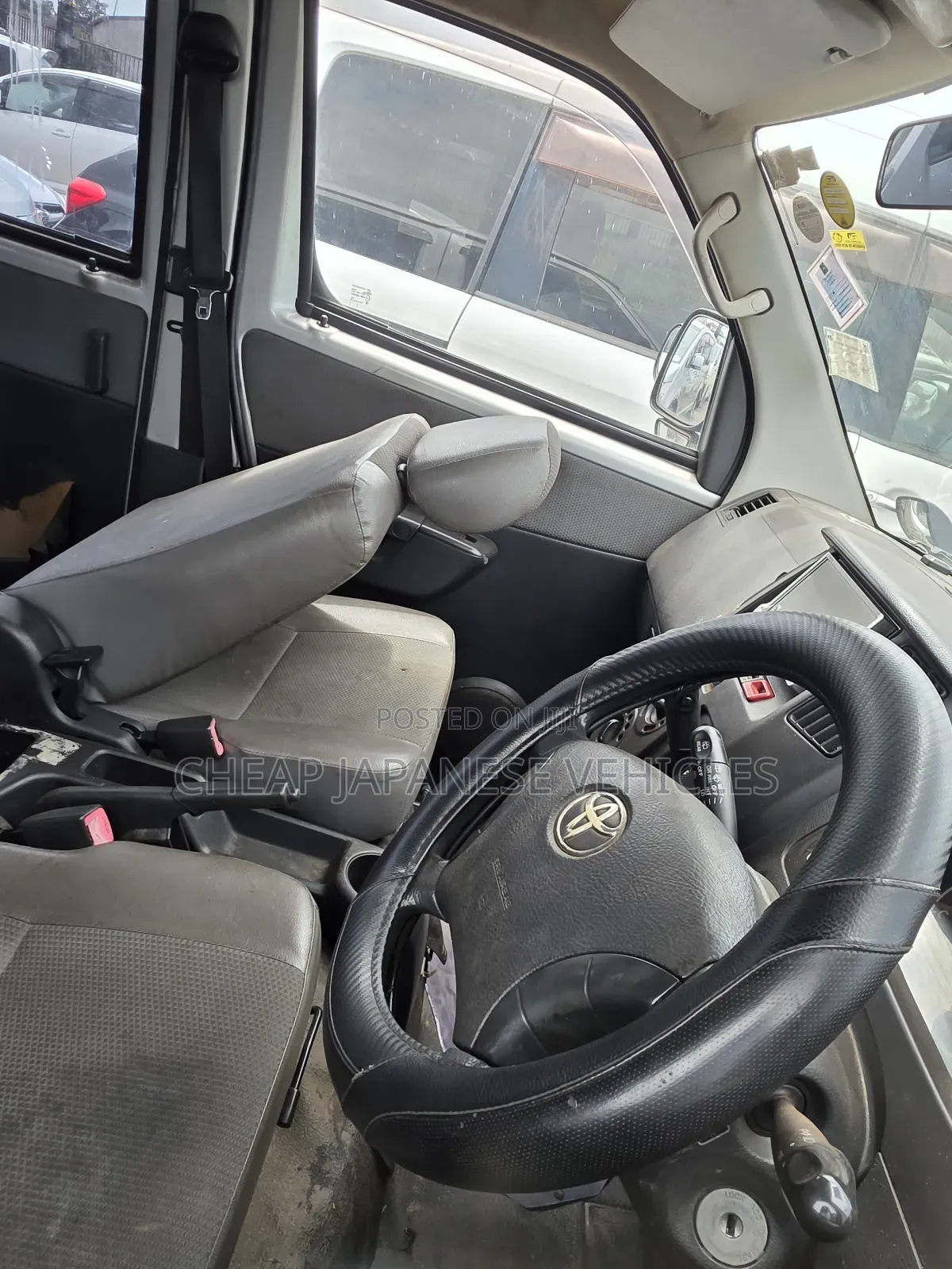 Toyota Lite-Ace 2013 Silver
