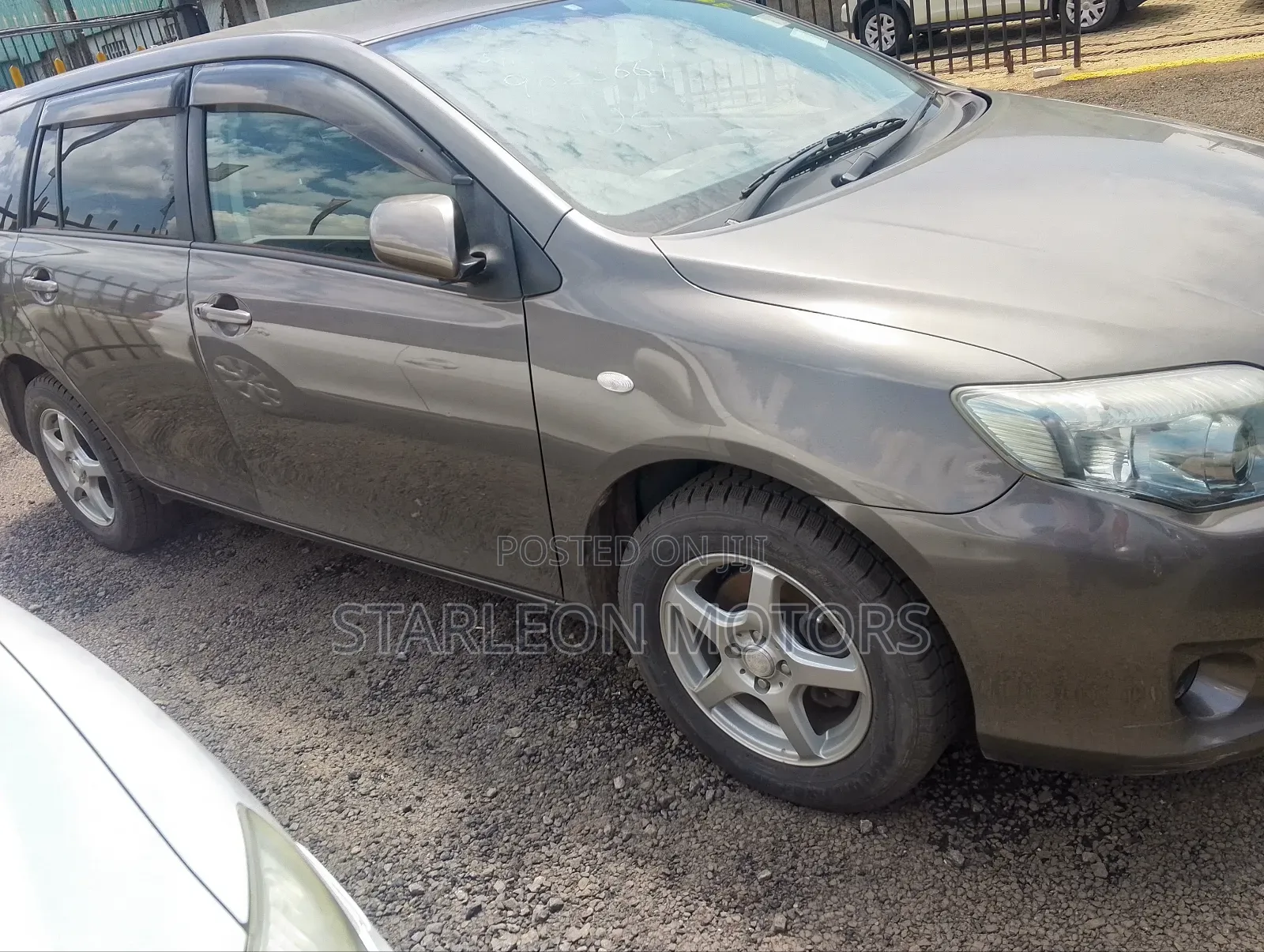 Toyota Corolla Fielder 2010 Gray