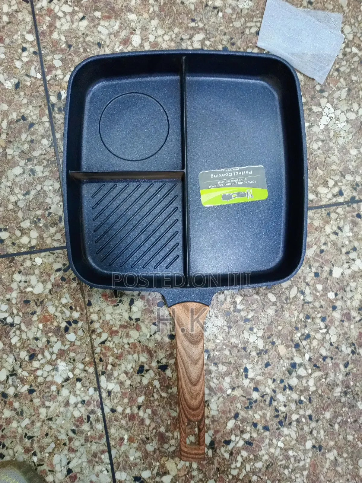 Non-Sticky Multi-Compartment Frying Pan