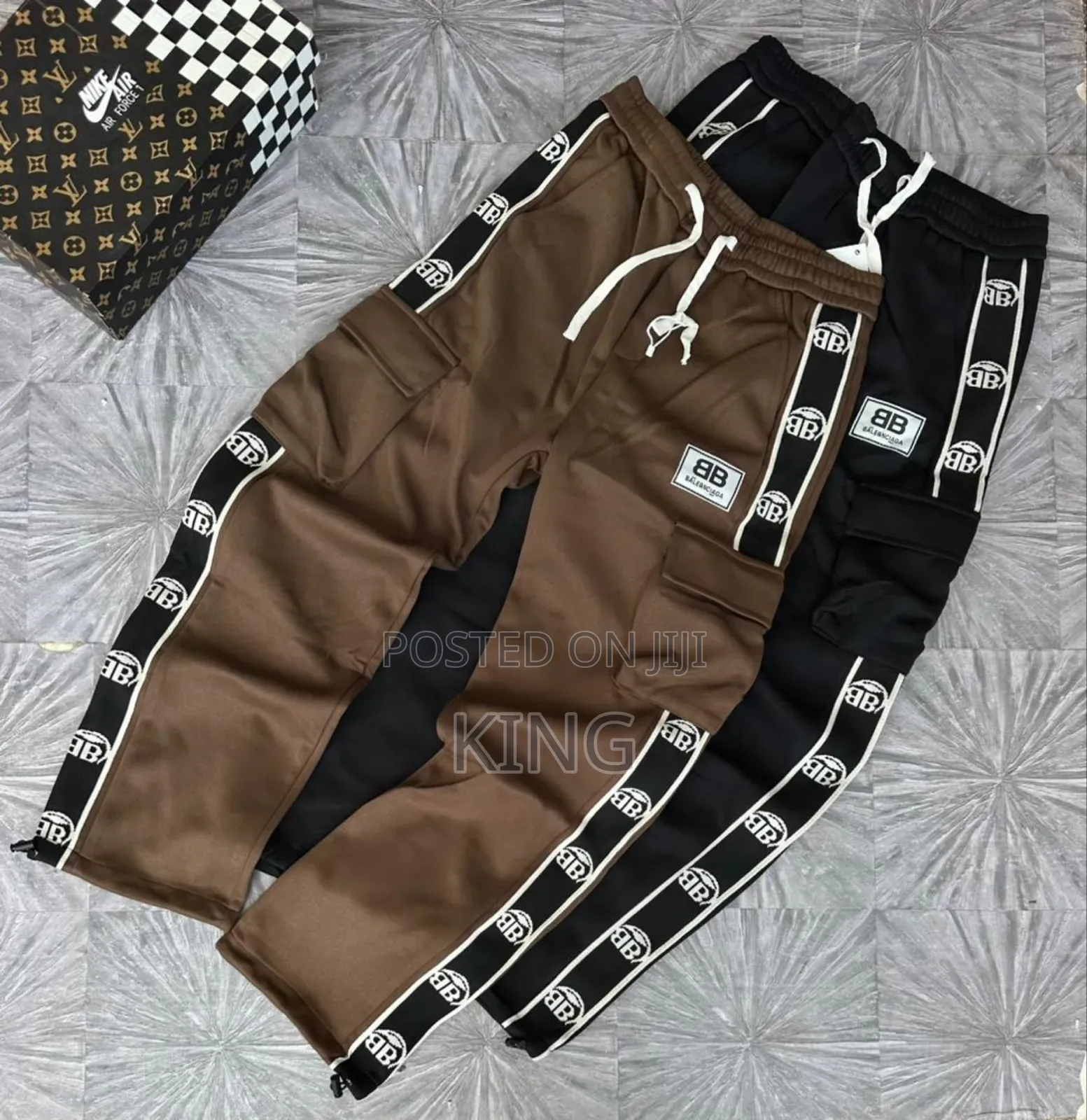 Mani Throw on Sweater