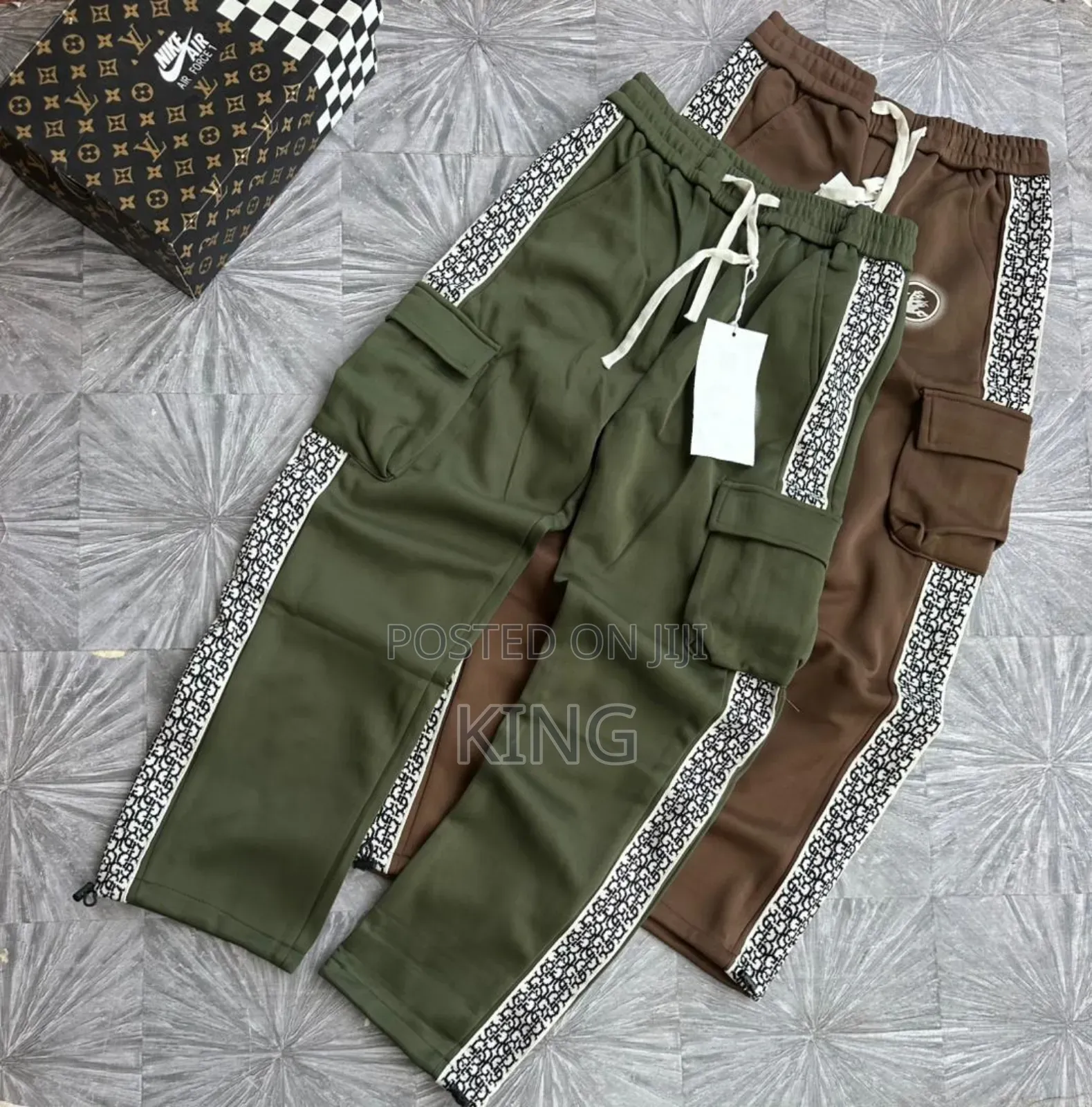 Amor Throw on Sweater
