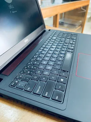 New Laptop Dell Inspiron 7566 8GB Intel Core i5 HDD+SSD 512GB