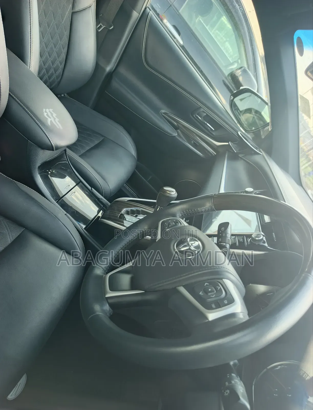 Toyota Harrier 2.0 2014 White