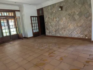 4bdrm Bungalow in Kololo Property, Central Division for rent