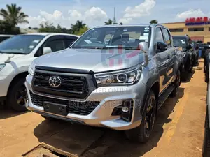 Toyota Hilux 2.8 Diesel 2020 Silver