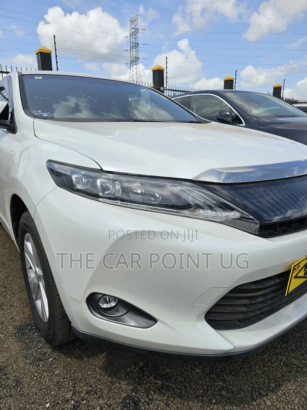 Toyota Harrier 2.0 2015 Pearl