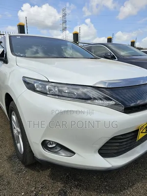 Toyota Harrier 2.0 2015 Pearl