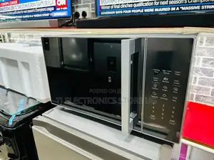 Hisense 25 Litres With a Grill Microwave