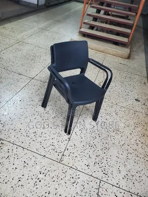 Exercised Plastic Chairs Plastic Chairs