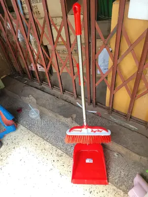2in Hard Plastic Dust Pan