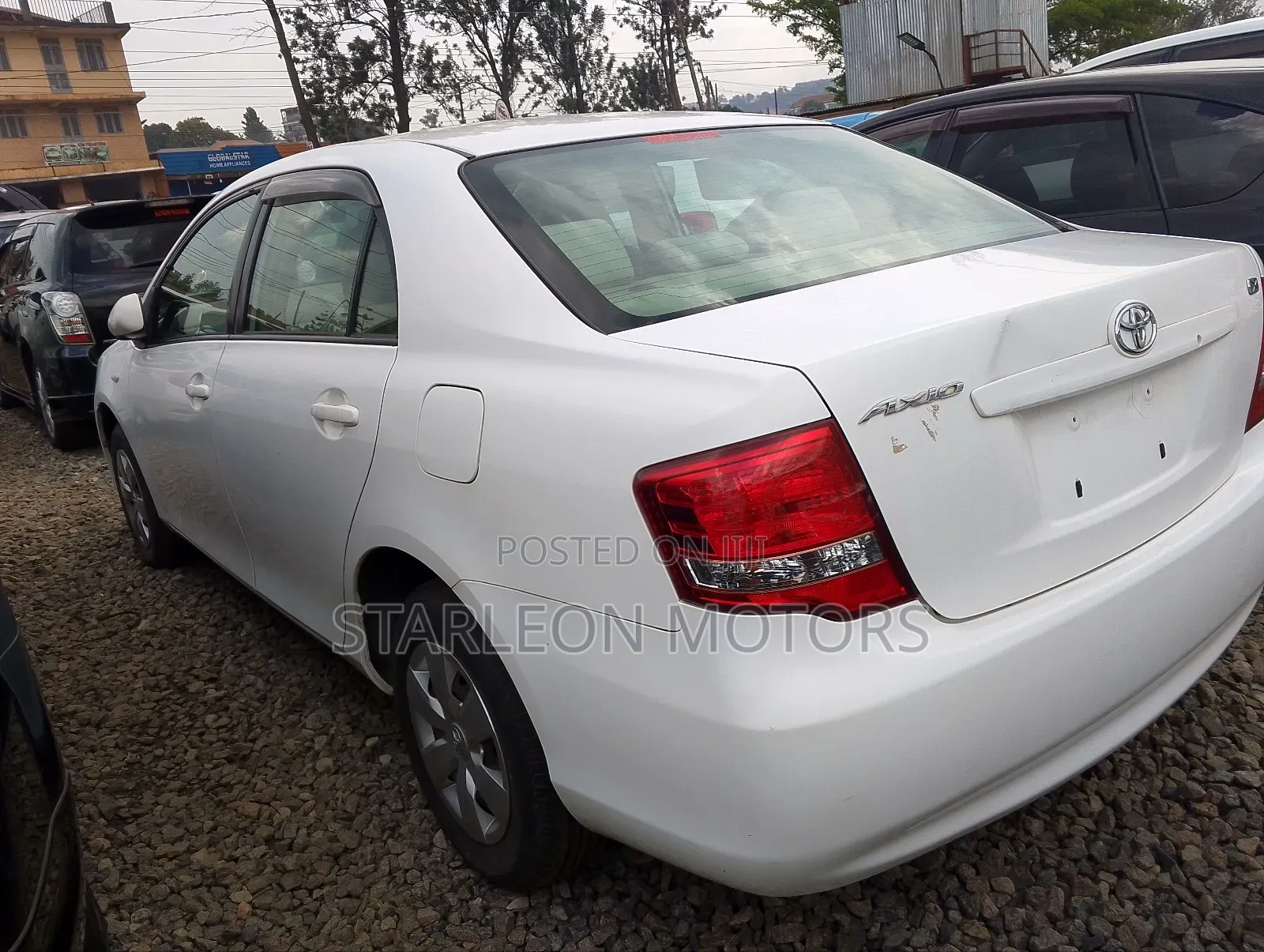 Toyota Axio 2010 White