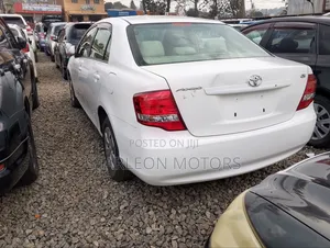 Toyota Axio 2010 White