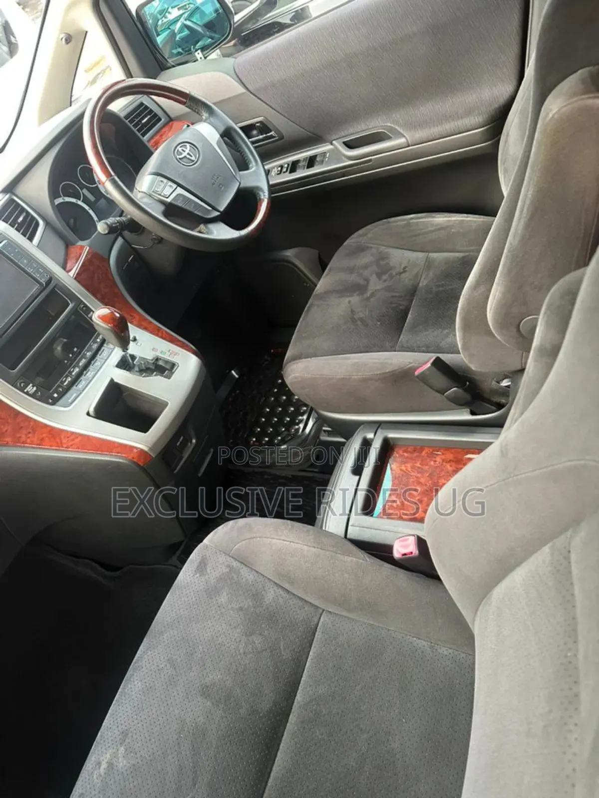 Toyota Alphard 2012 White