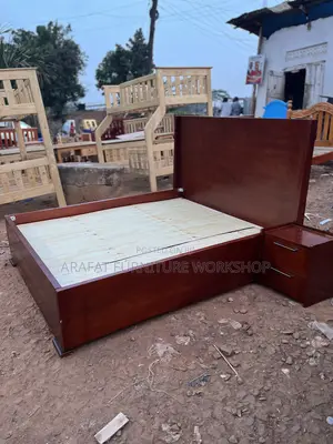 Modern Wooden Platform Bed