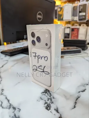 New Apple iPhone 17 Pro 256 GB Silver