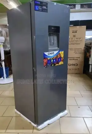 Chiq 230l Single Door Refrigerator With a Water Dispenser.